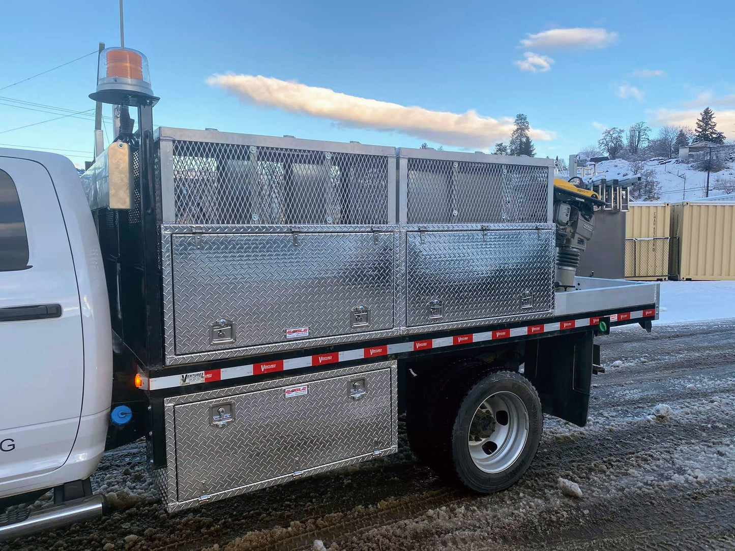 Under Body Box