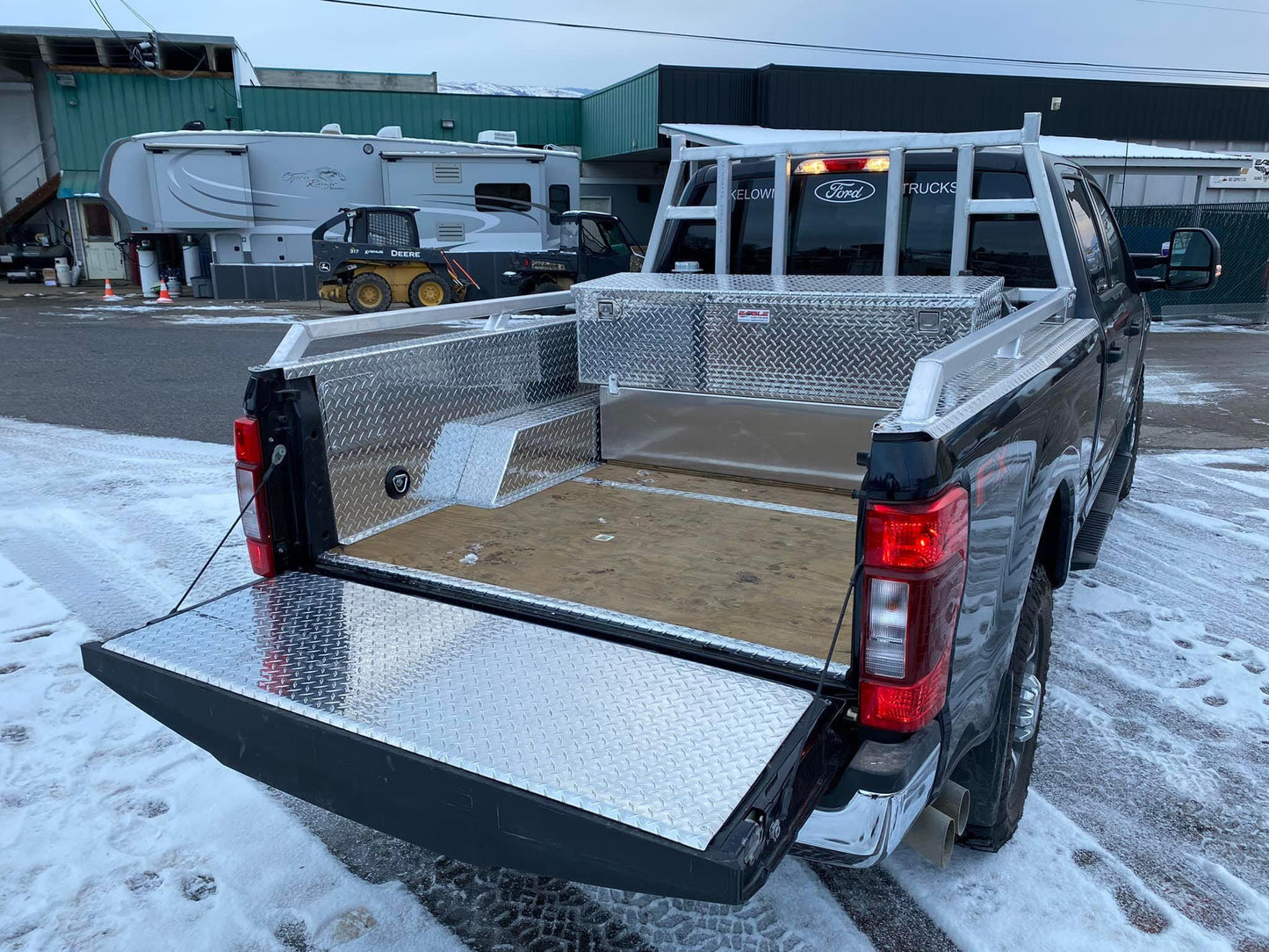 Fuel Tank/Tool Box Combo