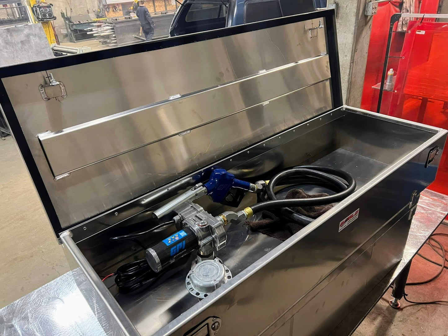 Fuel Tank/Tool Box Combo